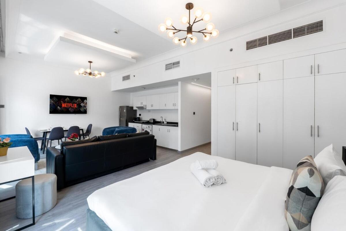 Apartment Modern Spacious In Barsha Heights